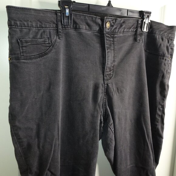 Ava & Viv Black Skinny Jeans Plus Size 20 - Picture 2 of 6